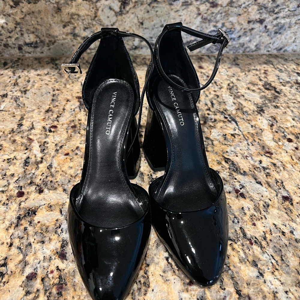 Vince Camuto Glossy Black Heels brand new